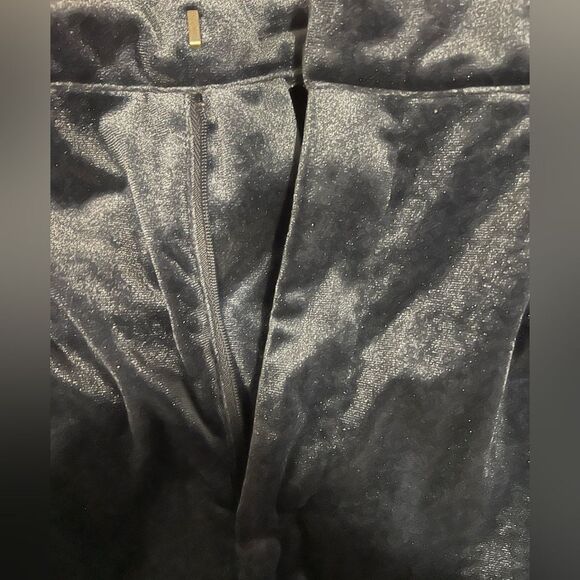 Blue velvet  jogger trousers - Picture 2 of 6